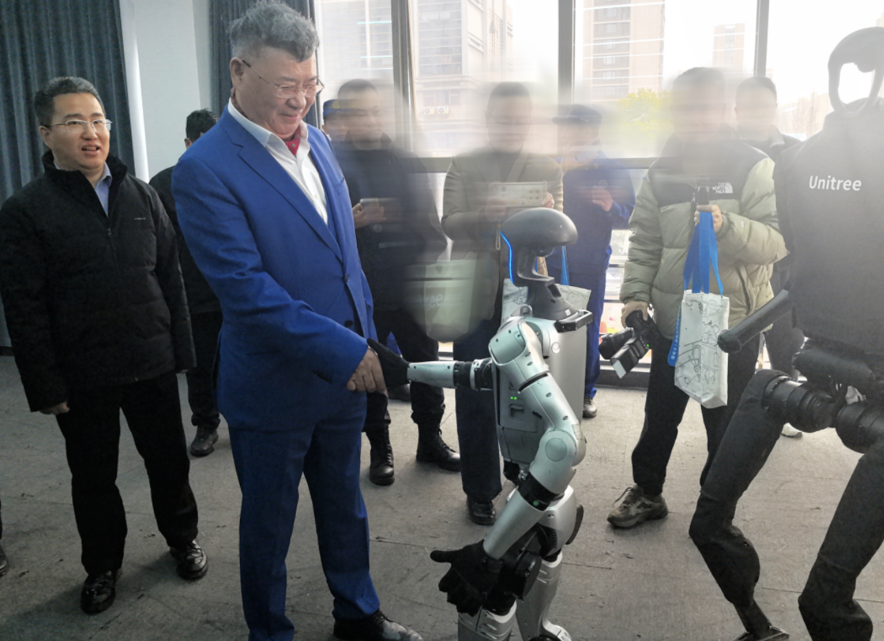 利来集团张玉良董事长赴宇树科技考察交流，拥抱科技创新，推进科技赋能，加快企业转型发展